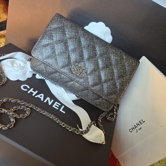 Authentic CHANEL Glitter Calfskin Black Quilted Wallet with Chain Bag - Picture 1 of 17